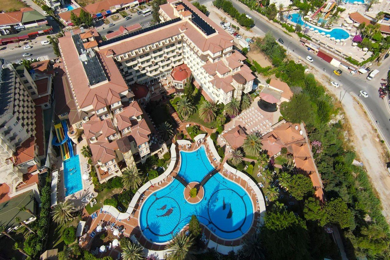 Nova Park Hotel Side Exterior foto
